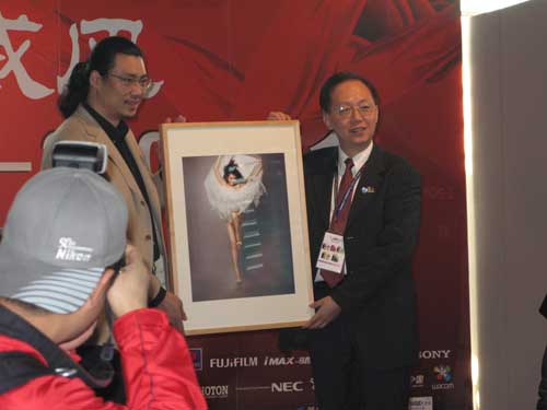 1540368609109513.jpg 002.jpg